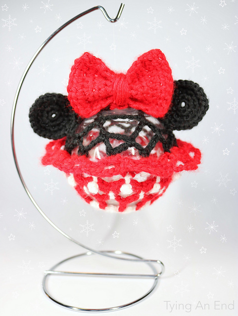 Disney Christmas Ornament: Minnie