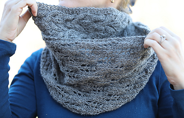 Double O Cowl