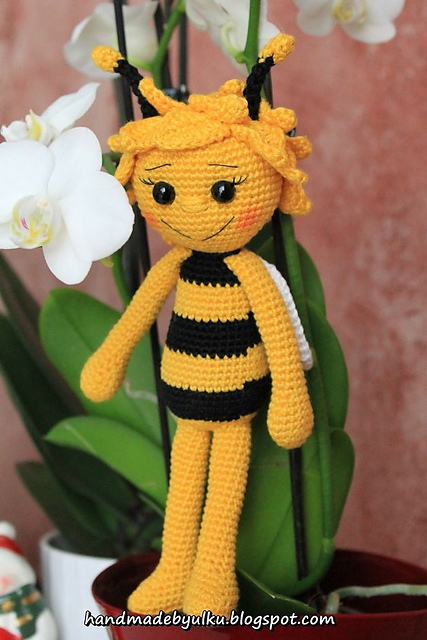 Amigurumi Süsse Biene