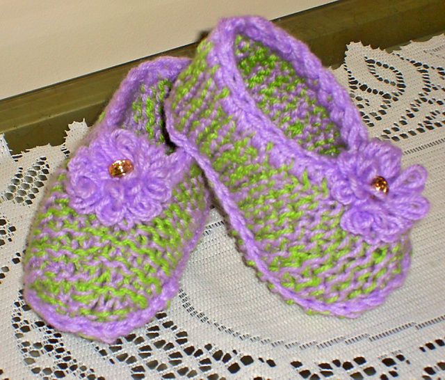 Lavender’s Green© Scrap Yarn Shoes