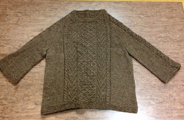 F. Raglan sleeve sweater (ラグランスリーブのセーター)