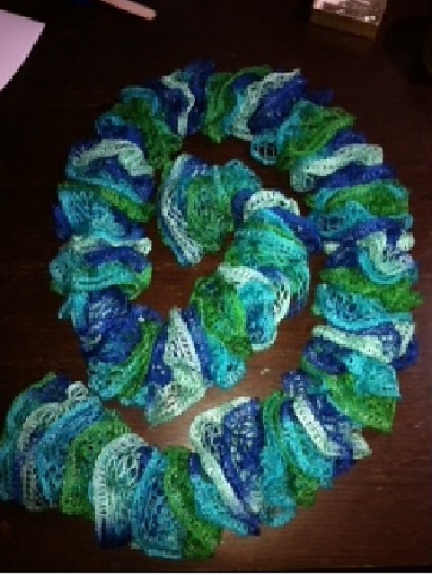 Frilly Scarf Loom Knitting Instructions