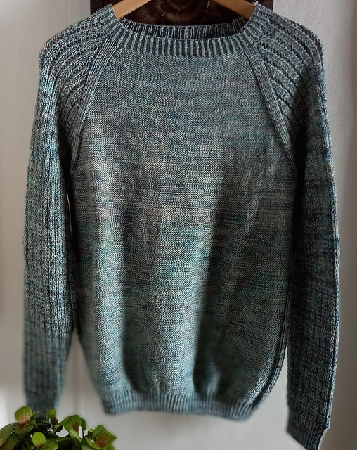 CHIKARA sweater