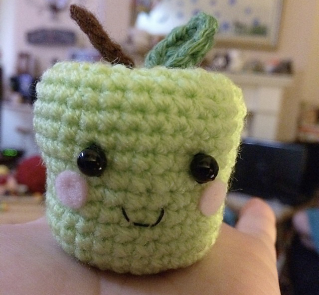 Apple Amigurumi