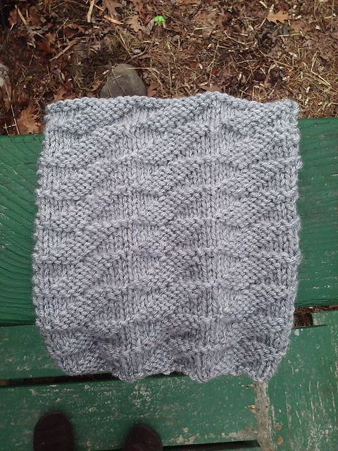 Ravelry: Square No. 72 pattern by Bernhard Ulmann Co.