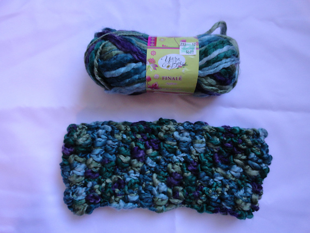 Daisy Cowl