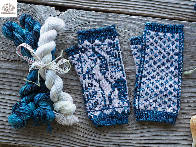 The Last Unicorn Mitts
