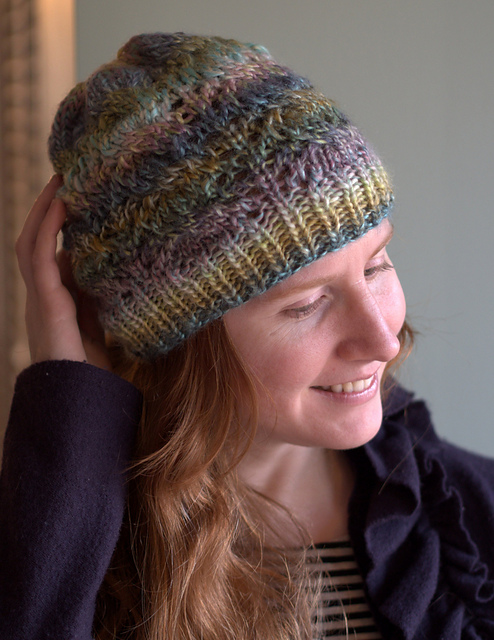 F615 Cable Hat