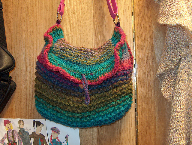 Fiber Arts Ruffled Purse