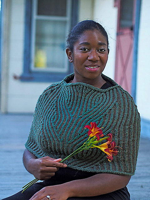Cozy Countess Brioche Cape