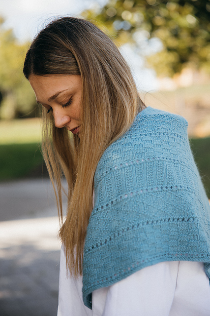 Vistula Shawl