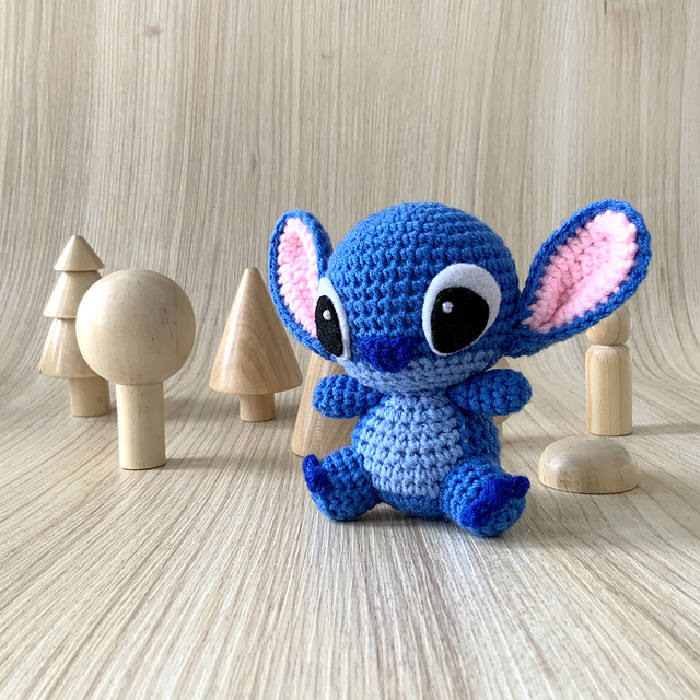 Ravelry: Stitch pattern by Vania Marvely