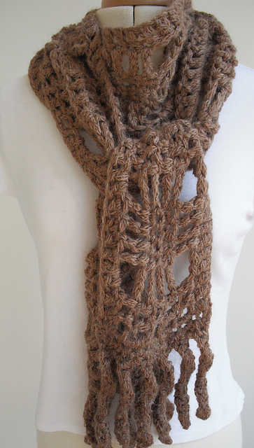Speedy Mock Motif Scarf