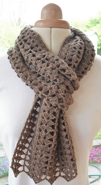 April Crochet Scarf