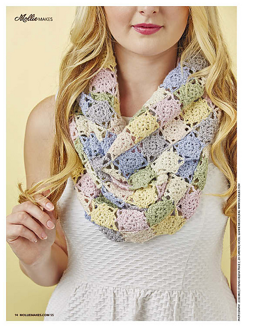 Pastel Cowl