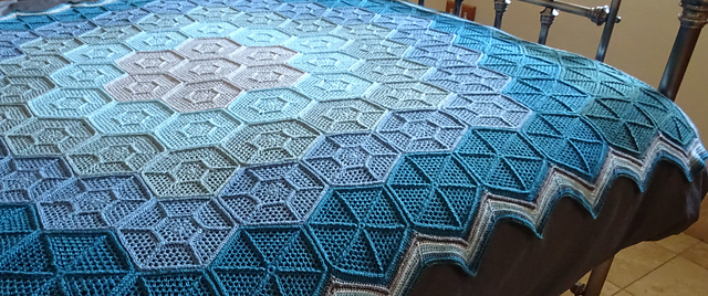 Honeycomb Web Blanket