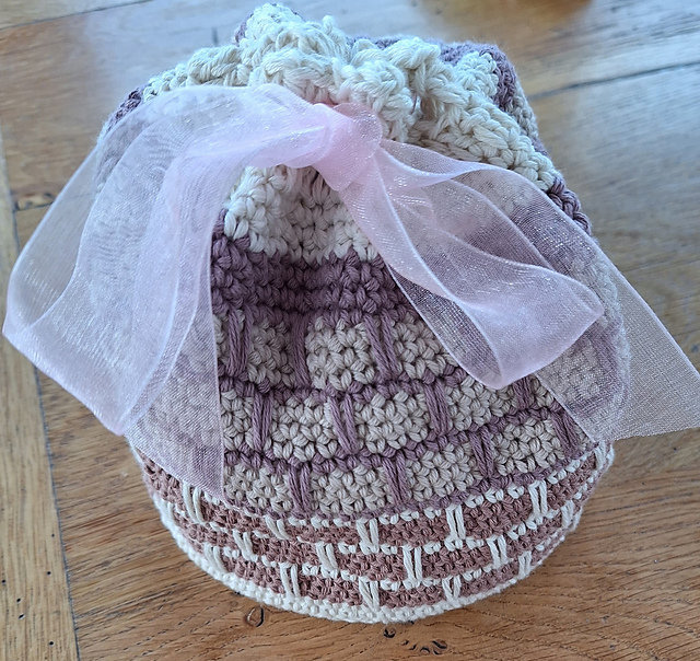 Spike Gift Bag