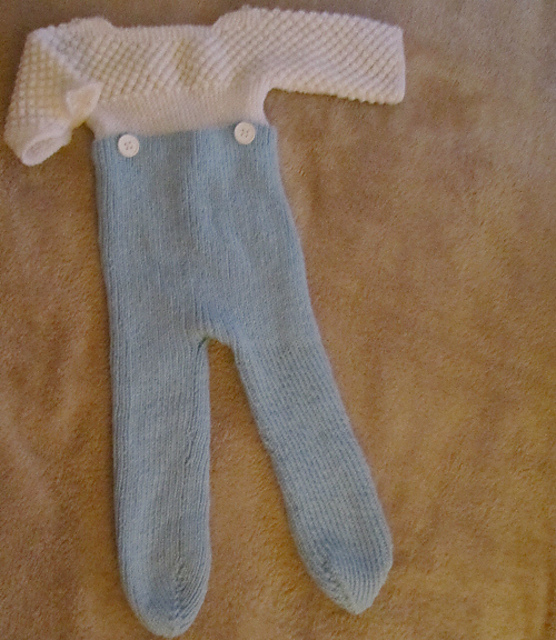 D-244 Knit Crawler
