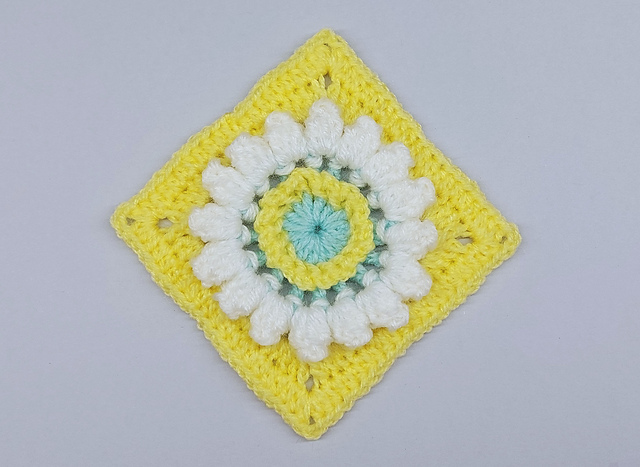 366 days of granny squares / Day 212