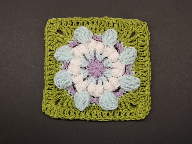 3D Flower Square IV