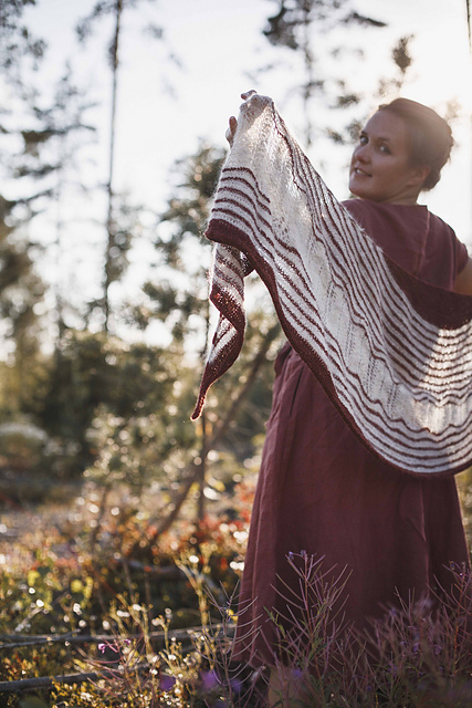 Dust and Clay Shawl