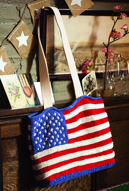Ravelry: #18 American Flag Bag pattern by Lisa Buccellato