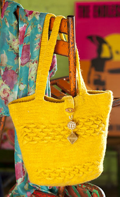 #05 Felted Tote