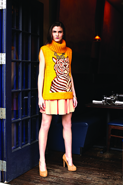 #21 Tiger Pullover