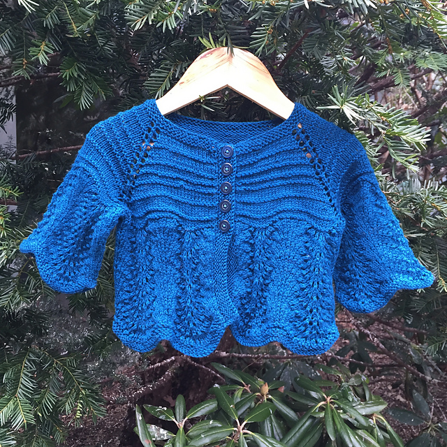 "Buttercup" Scalloped-Edge Matinée Set