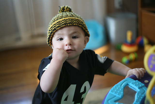 9910-2E+F Striped Hat