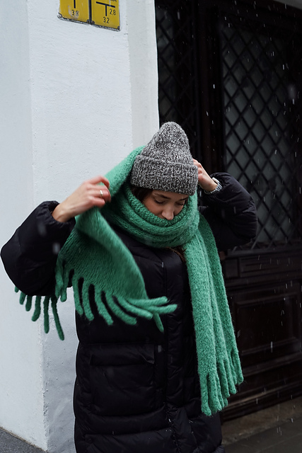 Cuddle cloud scarf