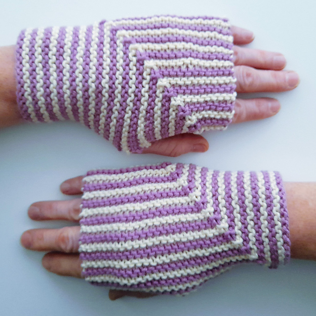 Mother's Day Mitred Mitts