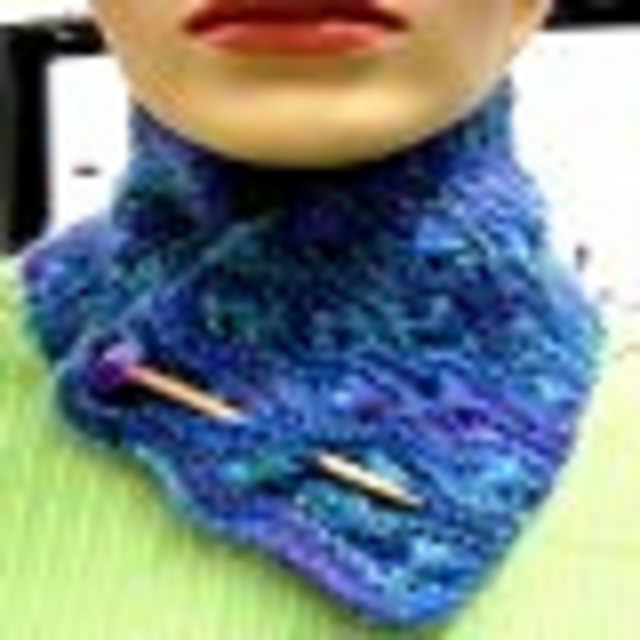 Flurry Neckwarmer