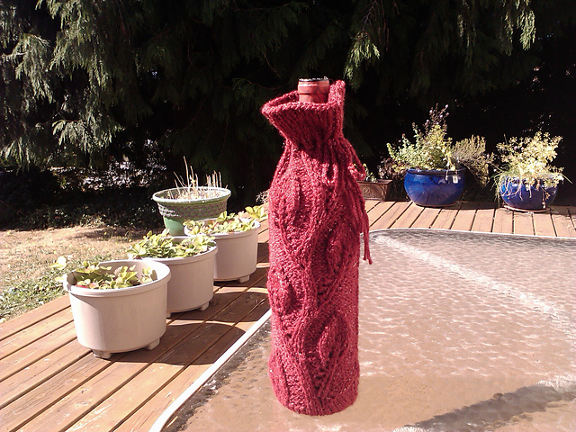 Vines - Wine Bottle Cover