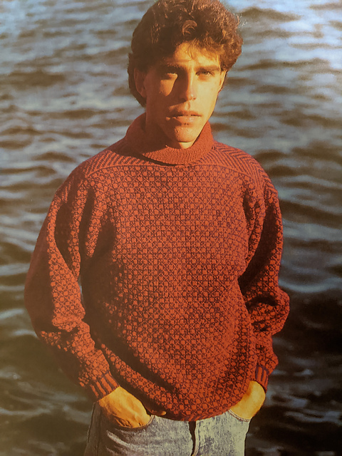 Spjall (Gusset) Sweater