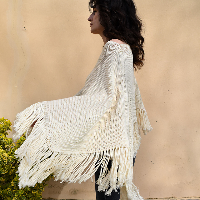 Ravelry: Julie Poncho pattern by Veronica Martini