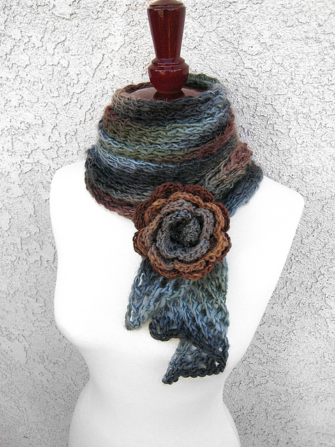 Magz Bias Scarf