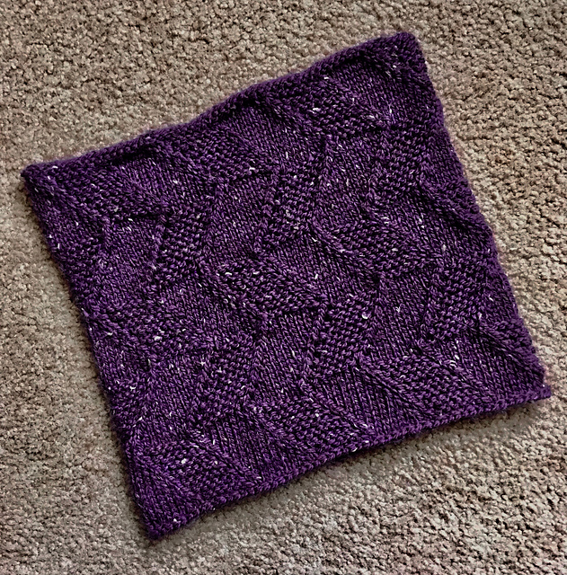 Chequer Cowl