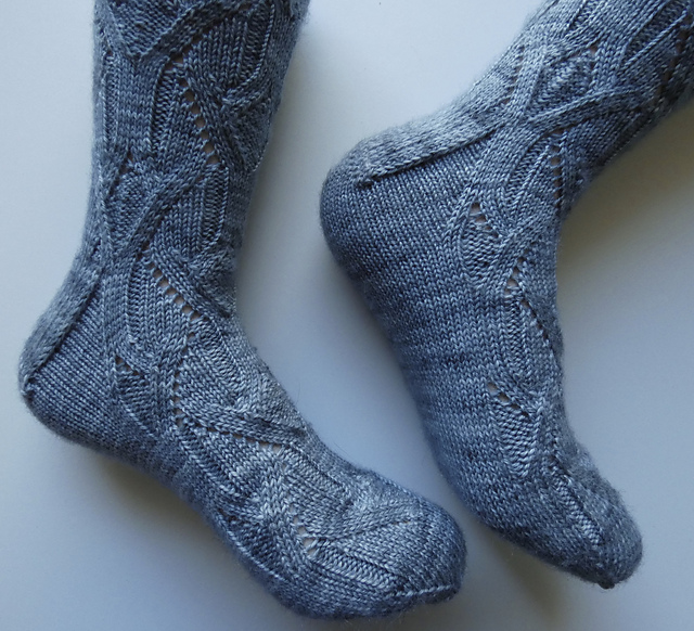 Interweaving Socks
