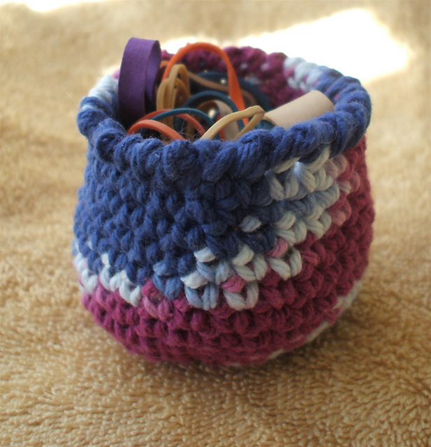 little basket for rubber bands