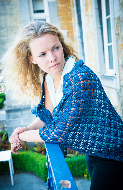 Pyramids Shawl Sport