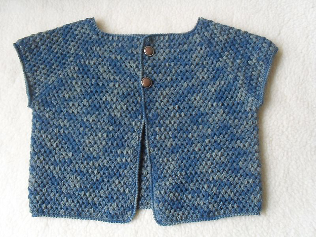 Ladies puff stitch cardigan