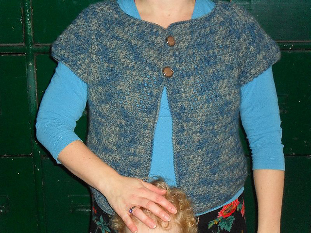 Puff stitch vest (English version)