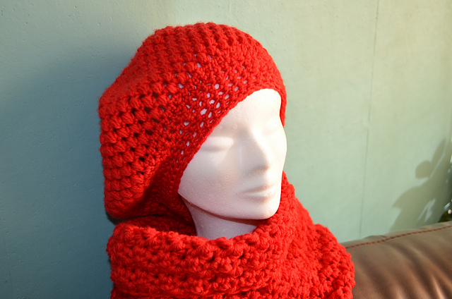 Red winter beret