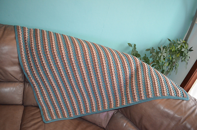balancing waves blanket