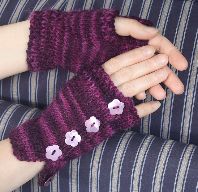 Fingerless Buttoned Mittens