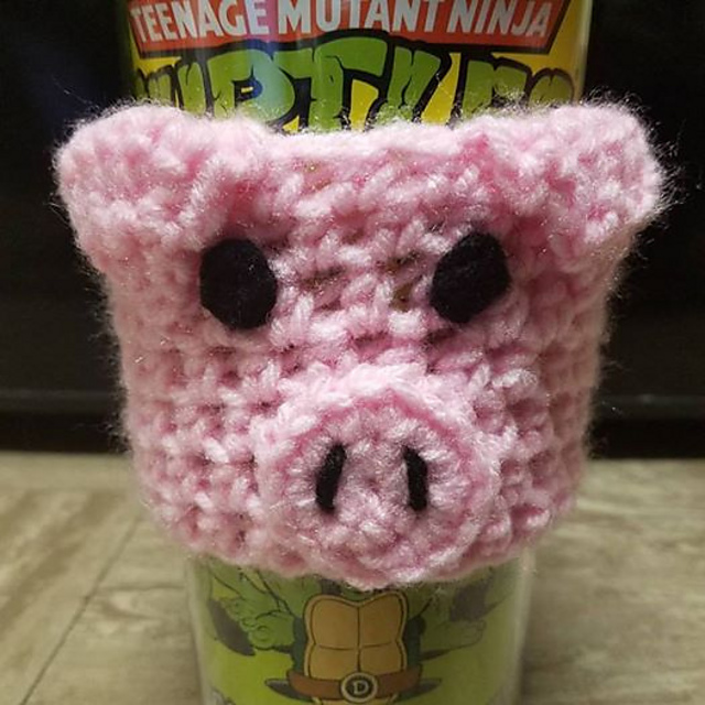 Piggy Travel Mug Cozy