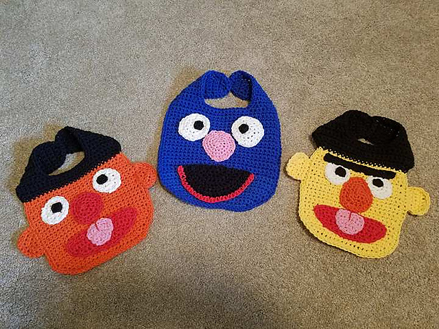 Sesame Street Bib Set 2