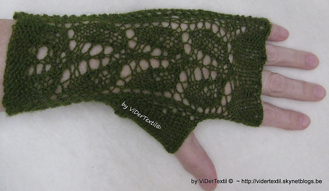 saroumane mittens