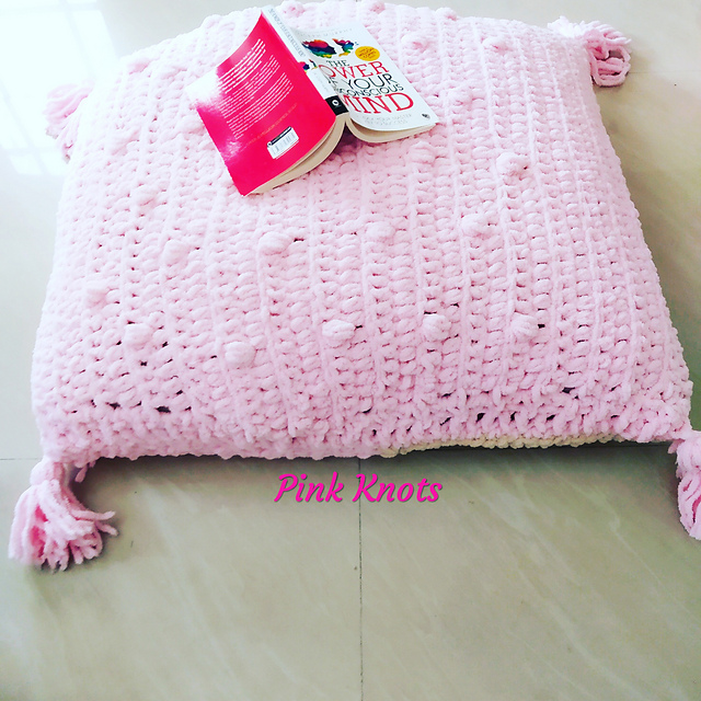 Ravelry Textured Square Floor Pillow pattern by Vidisha Sarkar
